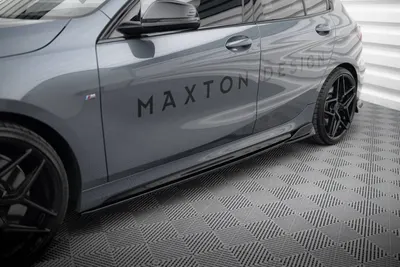 Maxton Design Seitenschweller-Ansätze V.3 für BMW 1er M-Paket/ M135i / 128ti F40 – Schwarz glänzend