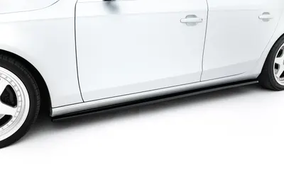 Maxton Design Seitenschweller-Ansätze V.4 für Audi S4 / A4 / A4 S line Limousine / Avant B8 / B8 Facelift – Schwarz glänzend