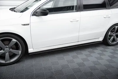 Maxton Design Seitenschweller-Ansätze für VW Passat B7 – Schwarz glänzend