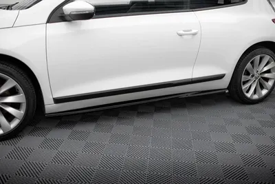 Maxton Design Seitenschweller-Ansätze für VW Scirocco Mk3 Facelift – Schwarz glänzend
