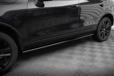Maxton Design Seitenschweller-Ansätze für VW Touareg Mk2 – Schwarz glänzend