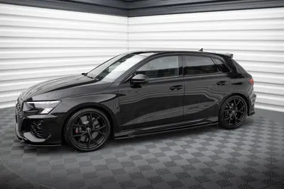 Maxton Design Splitter-Set für Audi RS3 Sportback 8Y – Schwarz glänzend