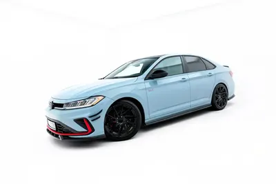 Maxton Design Splitter-Set für VW Jetta GLI Mk7 Facelift 2 – Schwarz glänzend