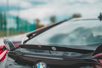Maxton Design Spoilerlippe für BMW i8 – Schwarz glänzend