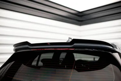Maxton Design Spoilerlippe V.2 für BMW 1er M135i / 128ti / M-Paket F40 – Schwarz glänzend