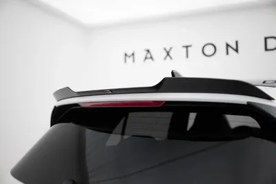 Maxton Design Spoilerlippe V.2 für VW Golf 8 GTI / GTD / R / Mk8 Facelift – Schwarz glänzend