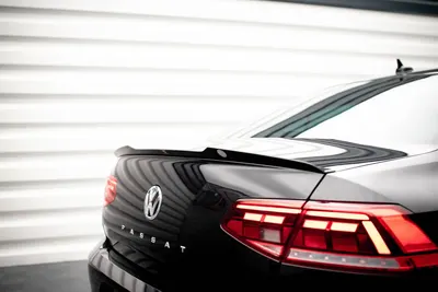 Maxton Design Spoilerlippe für VW Passat Limousine B8 Facelift – Schwarz glänzend