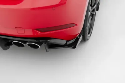 Maxton Design Street Pro Heck-Seitensplitter mit Flaps für VW Golf 7 R Facelift – Schwarz matt