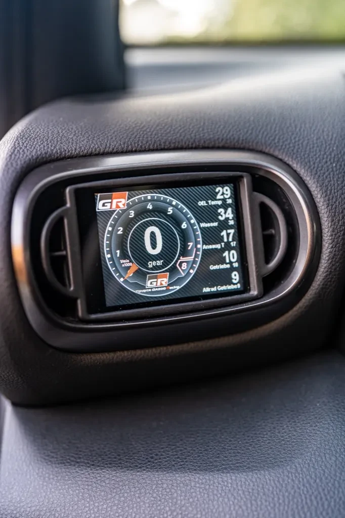 CANchecked Datendisplay 3.2" MFD32 für Toyota Yaris GR (XP21)