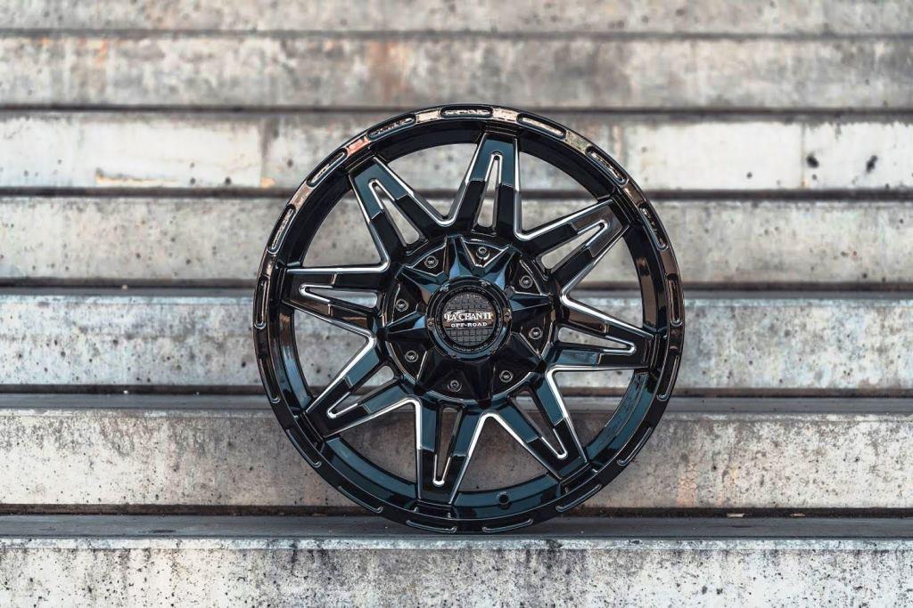 La Chanti LC-OF3 Felgen 20 Zoll 9x20 ET0 6x139,7 Gloss Black Milled Spockes – Felgensatz für Dodge