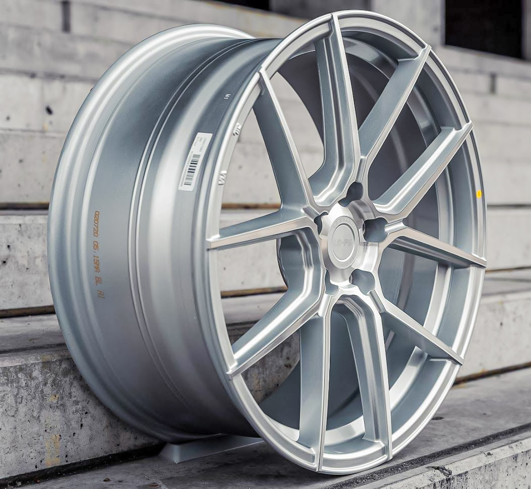 La Chanti LC-P6 Felgen 19 Zoll 8,5x19 ET33 / 9,5x19 ET40 5x120 Silver Machined