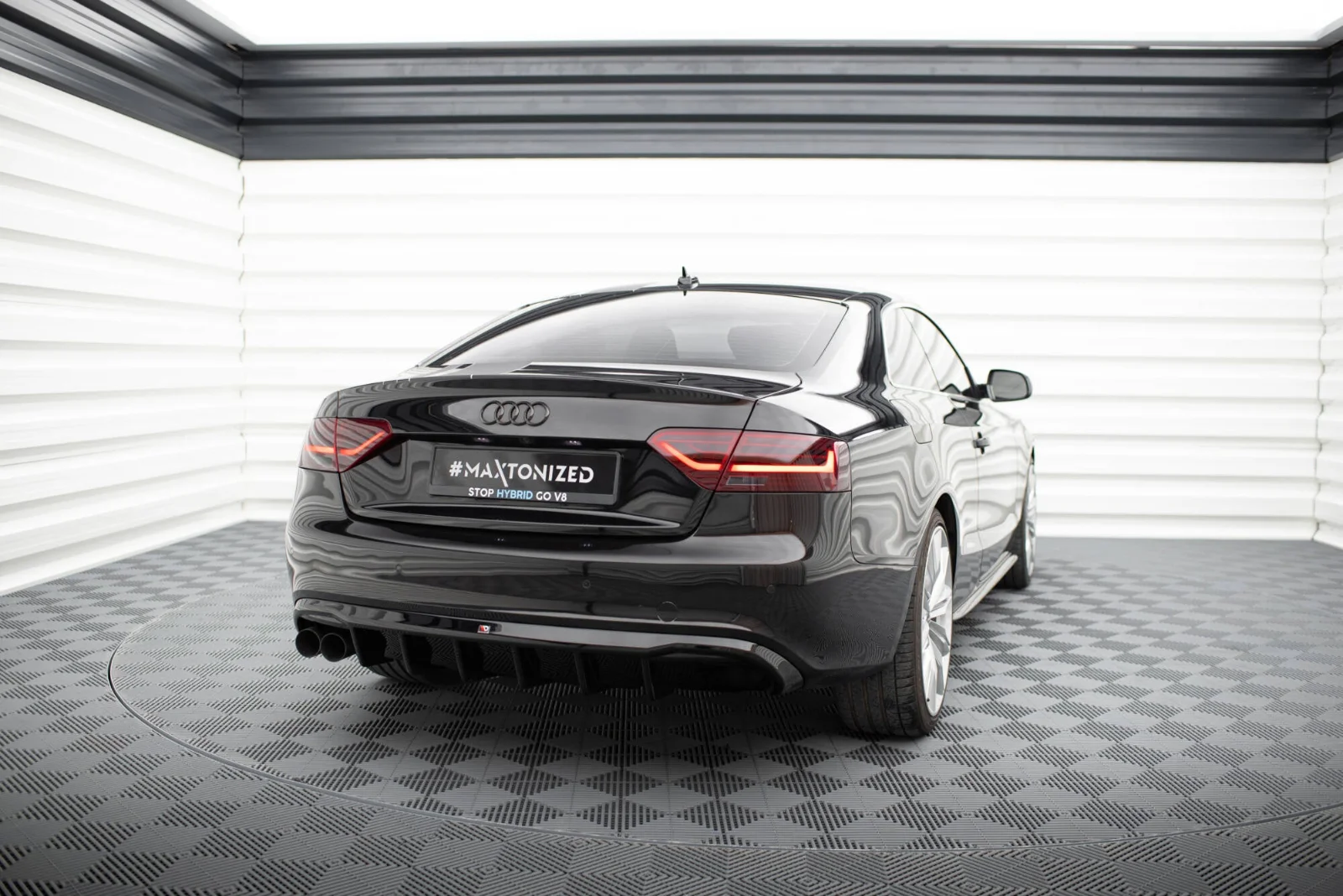 Maxton Design Bodykit-Set für Audi A5 S line 8T (Einseitige – Schwarz glänzend