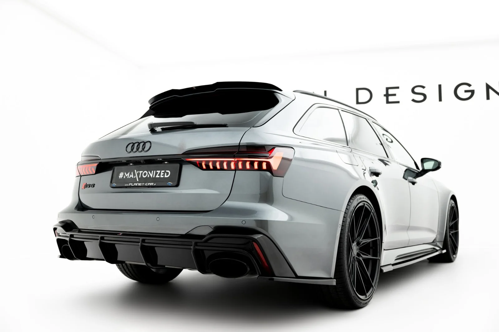 Maxton Design Bodykit-Set für Audi RS6 C8 FL (Version Mit – Schwarz glänzend