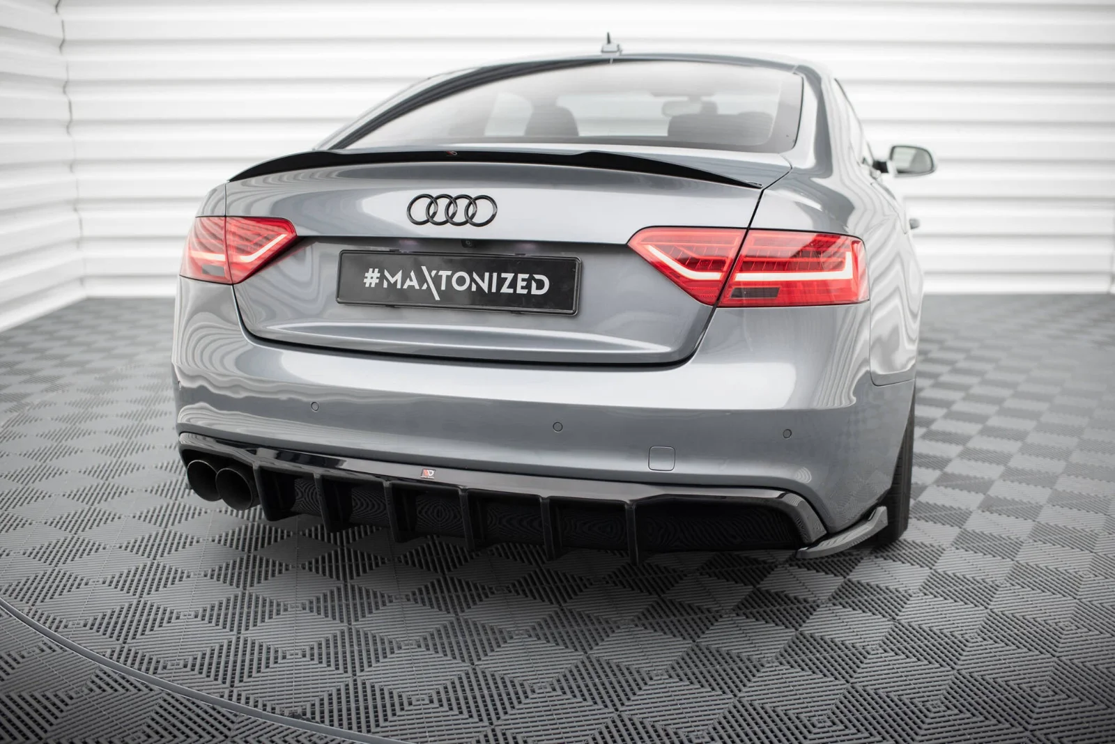 Maxton Design Bodykit-Set für Audi S5 A5 S line 8T FL – Schwarz glänzend – AU-S5-1F-RS1GOO_