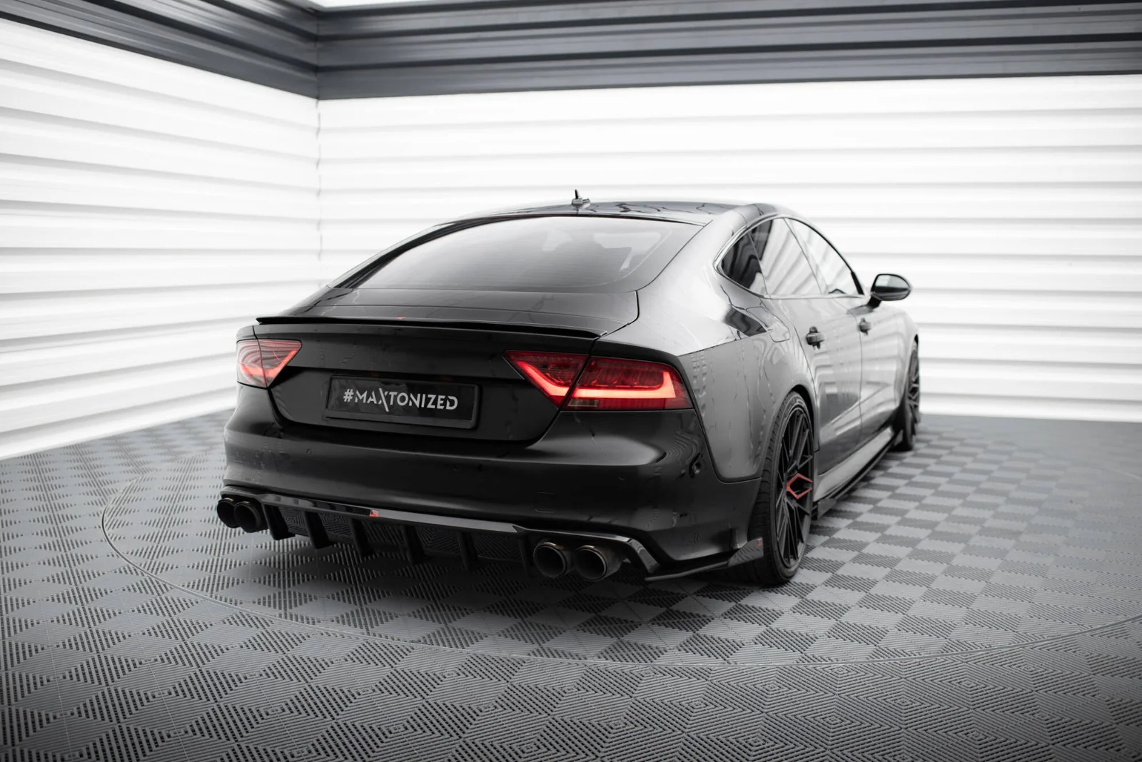 Maxton Design Bodykit-Set für Audi S7 C7 – Schwarz glänzend