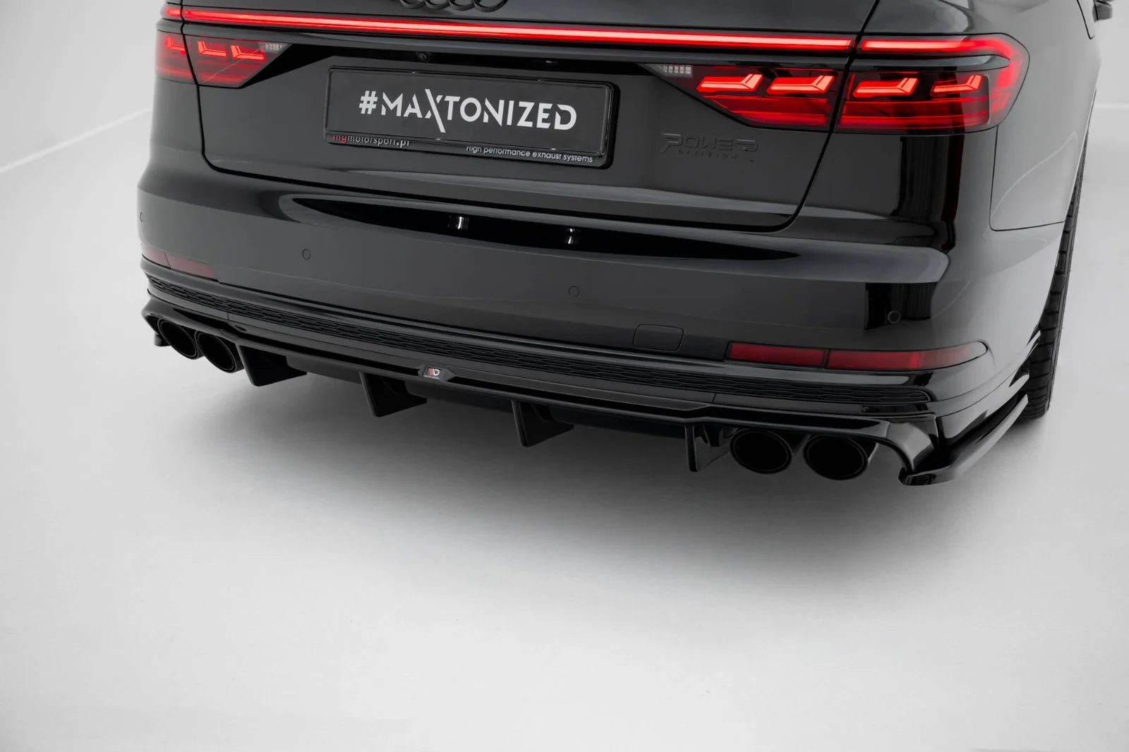 Maxton Design Bodykit-Set für Audi S8 D5 – Schwarz glänzend
