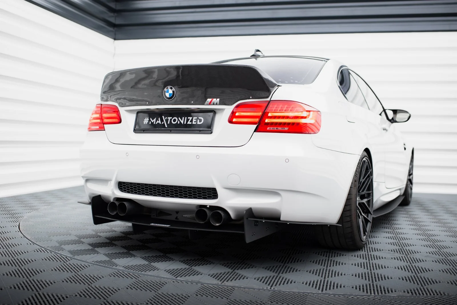 Maxton Design Bodykit-Set für BMW M3 E92 E93 – Schwarz matt