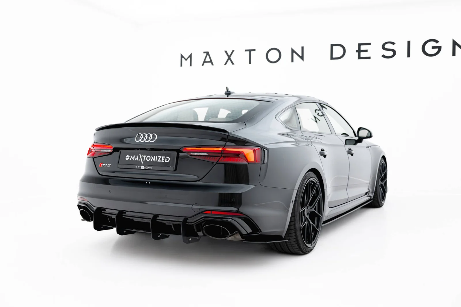 Maxton Design Bodykit-Set V.2 für Audi RS5 F5 – Schwarz matt