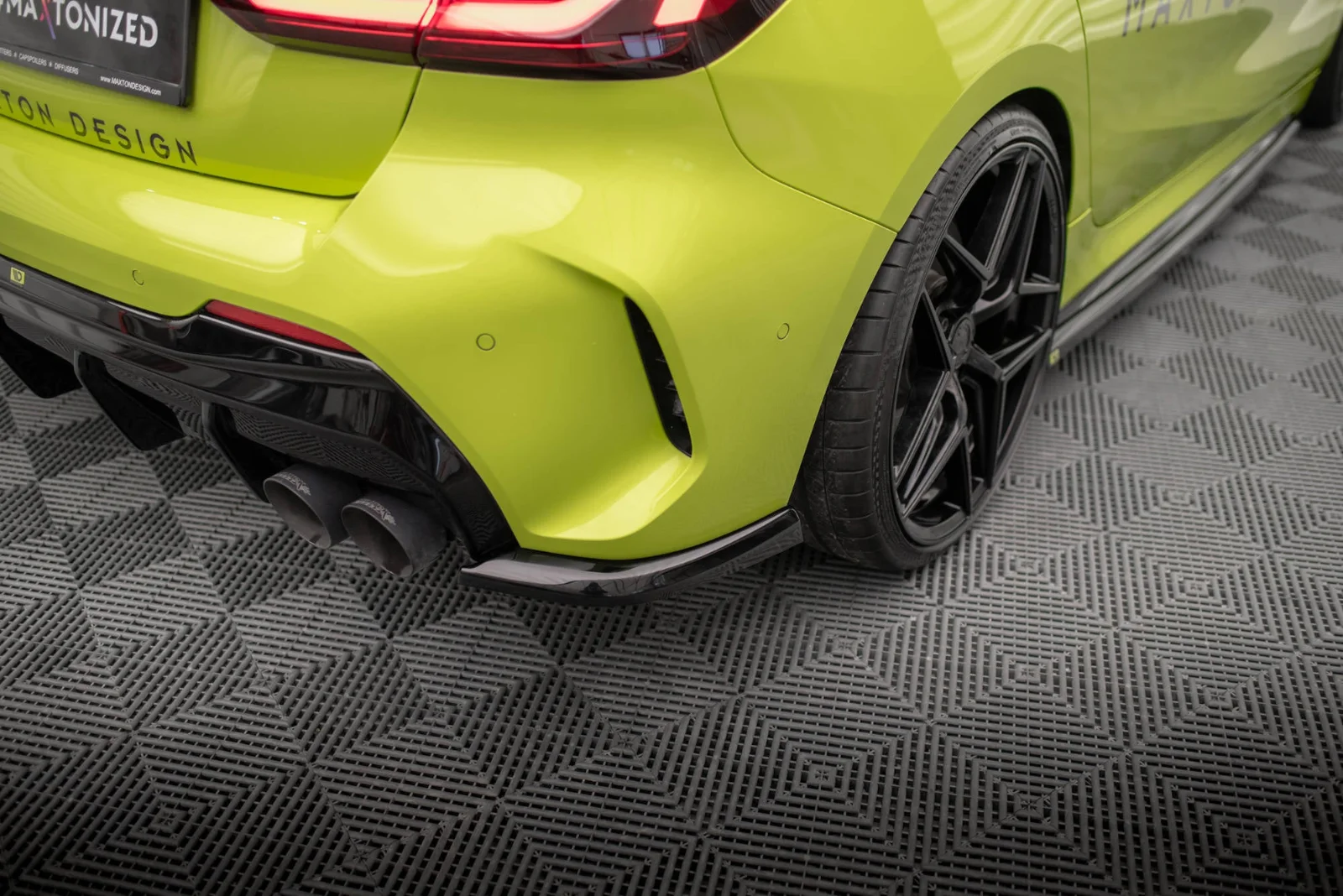 Maxton Bodykit-Set V.2 für BMW 1er M-Paket M135i 128ti F40 – Schwarz glänzend