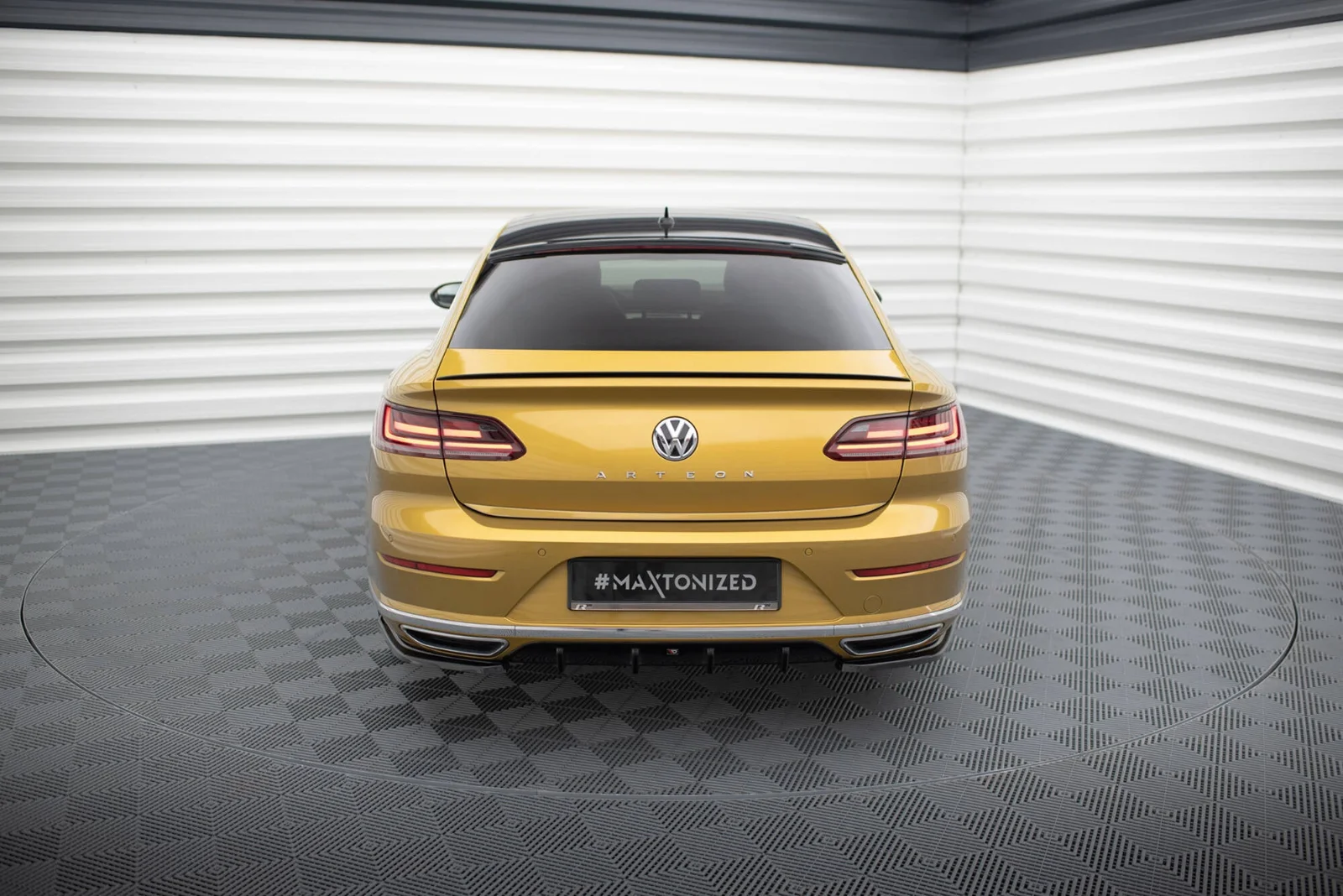 Maxton Design Bodykit-Set für VW Arteon R-Line – Schwarz glänzend
