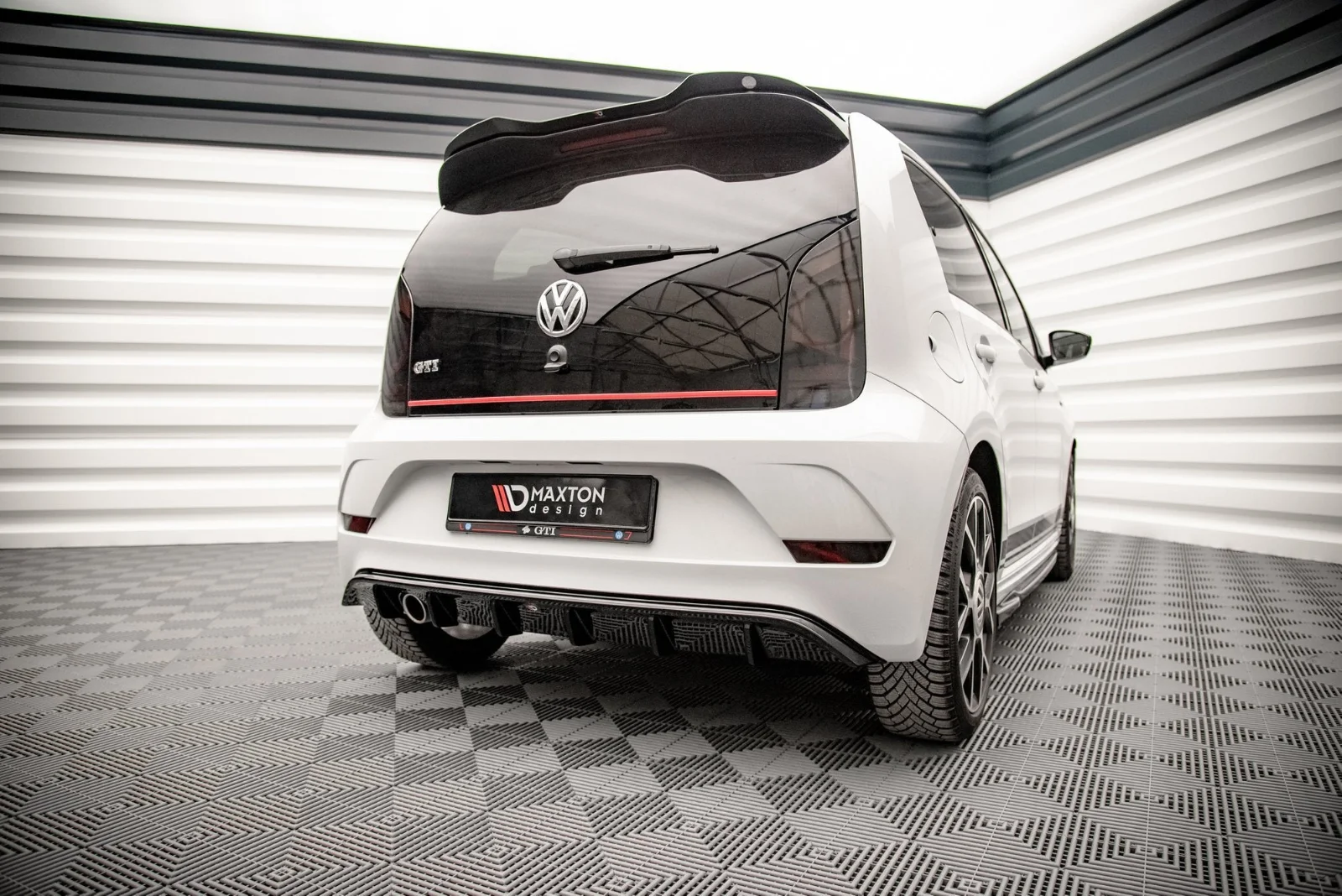 Maxton Design Bodykit-Set für VW Up GTI – Schwarz glänzend