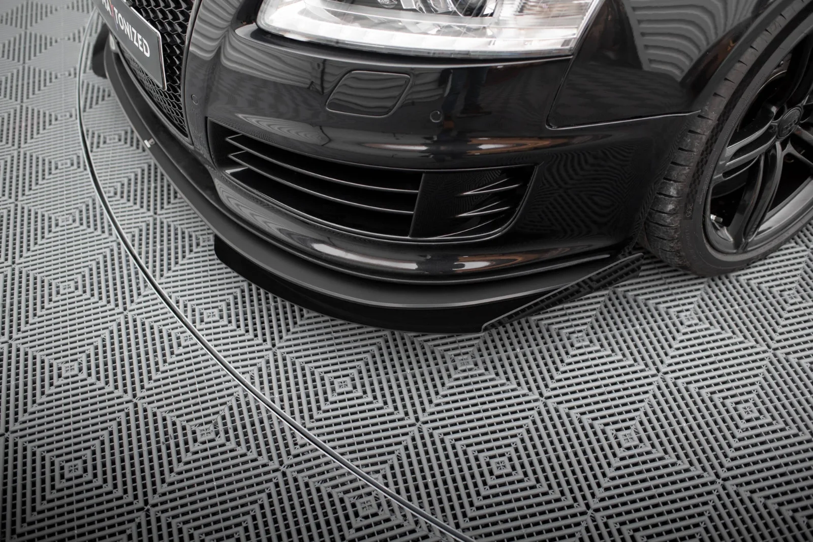 Maxton Design Front-Flaps für Audi RS6 C6 – Schwarz matt