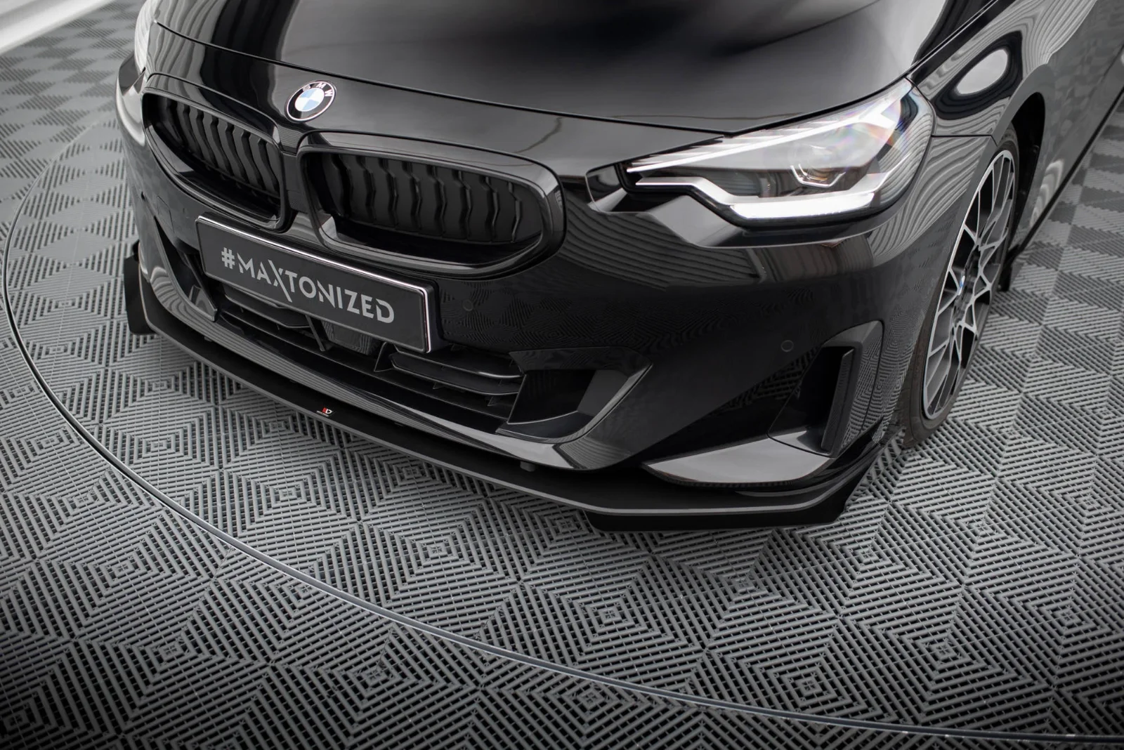 Maxton Design Front-Flaps für BMW 2er G42 – Schwarz matt