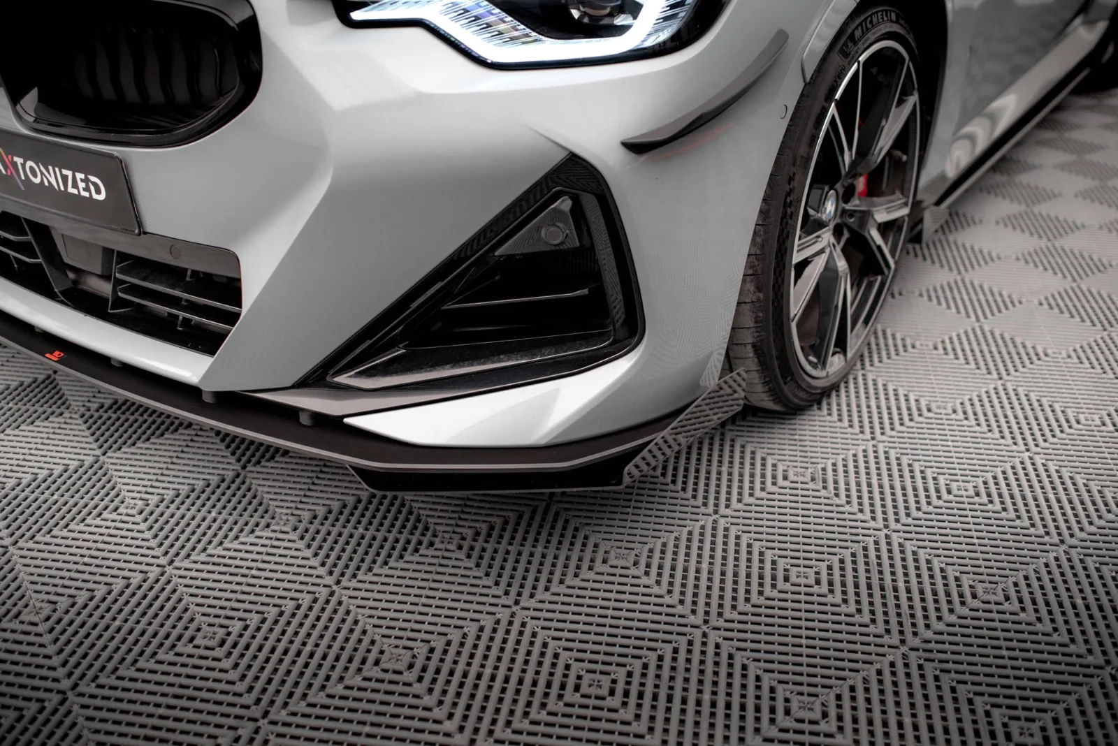 Maxton Design Front-Flaps für BMW 2er M-Paket M240i G42 – Schwarz matt