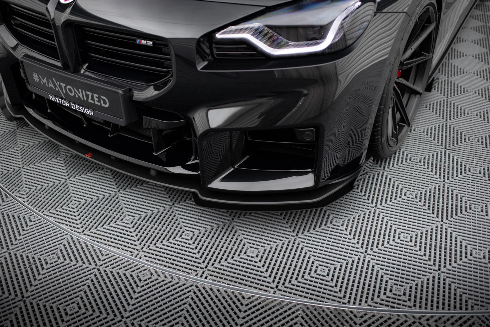 Maxton Design Front-Flaps für BMW M2 G87 – Schwarz matt