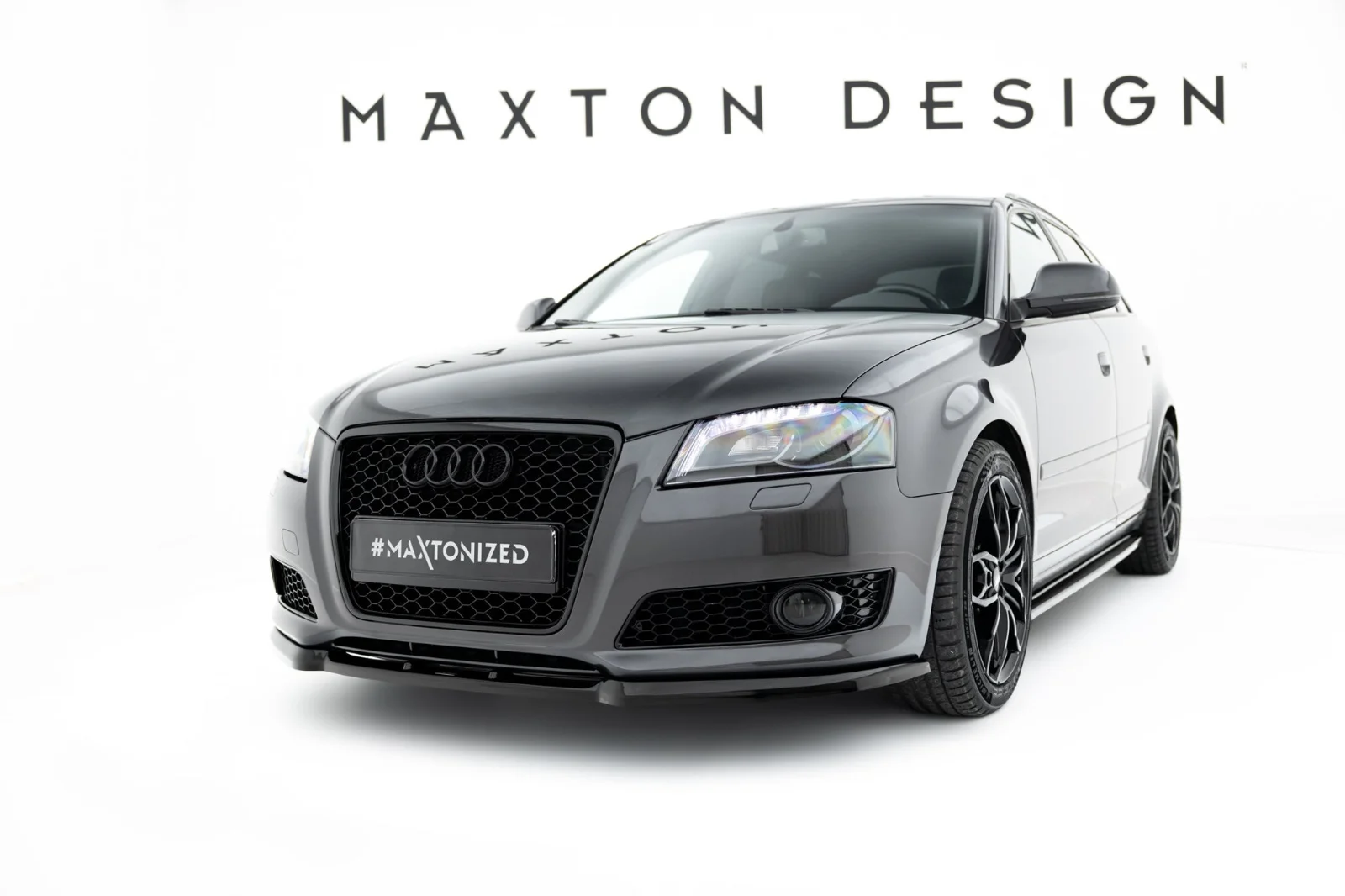 Maxton Design Frontsplitter für Audi A3 8P FL – Schwarz glänzend