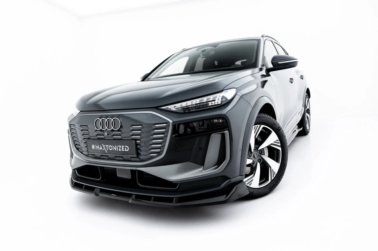 Maxton Frontsplitter für Audi Q6 e-tron Standard S line Mk1 – Schwarz glänzend