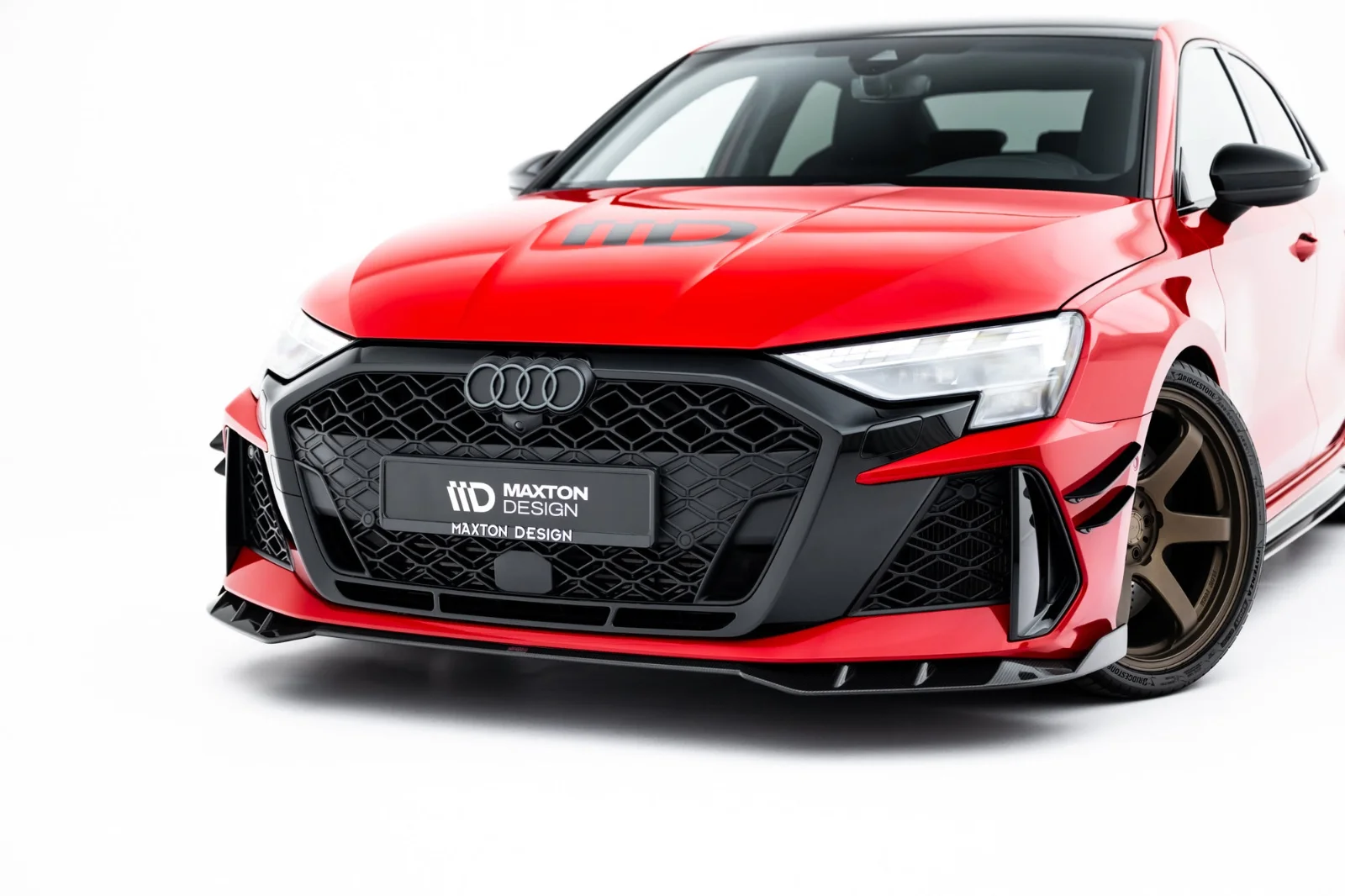 Maxton Design Frontsplitter für Audi RS3 8Y FL – Sichtcarbon (Prepreg)