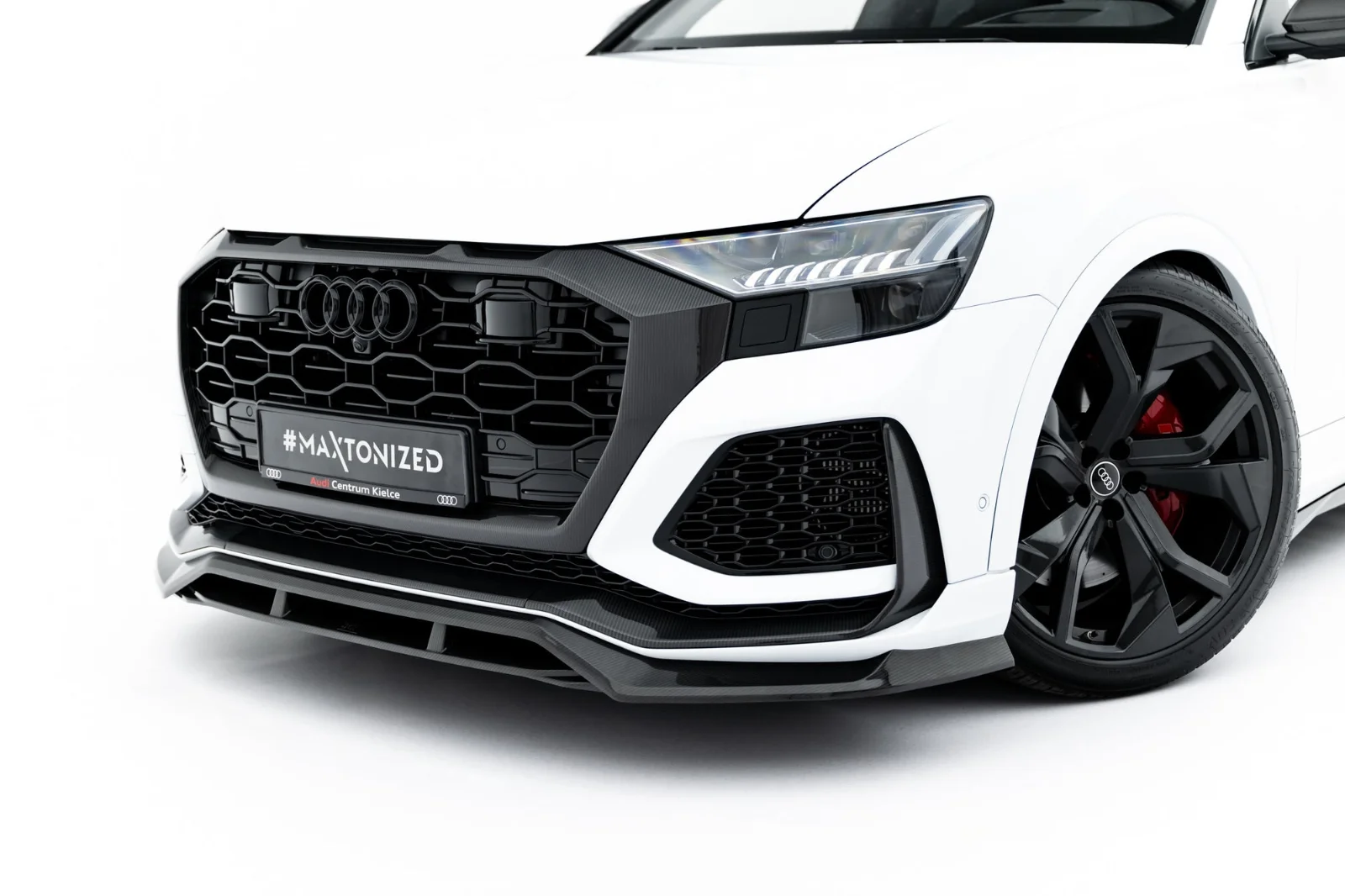 Maxton Design Frontsplitter für Audi RSQ8 Mk1 – Sichtcarbon (Prepreg)