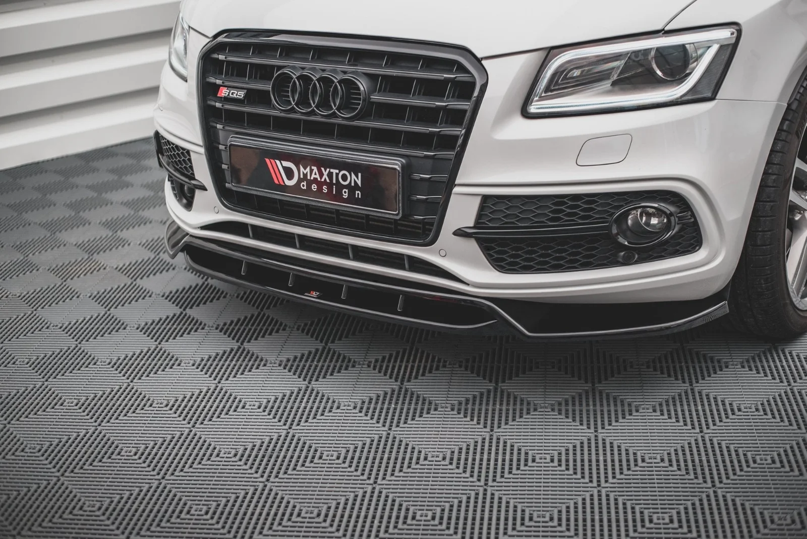Maxton Design Frontsplitter für Audi SQ5 Q5 S line Mk1 (8R) – Schwarz glänzend
