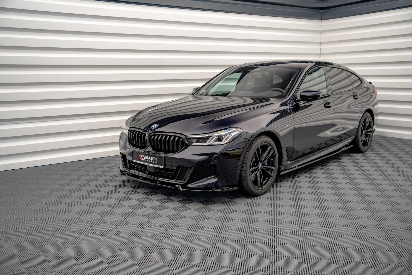 Maxton Design Frontsplitter für BMW 6er GT M-Paket G32 FL – Schwarz glänzend