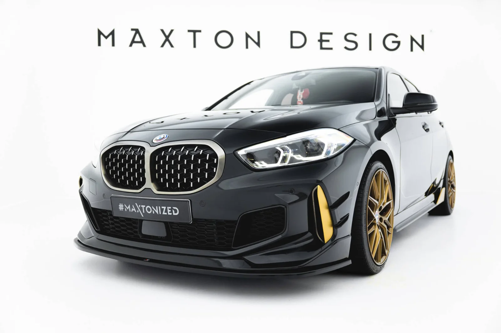 Maxton Design Frontsplitter für BMW M135i M-Performance F40 – Schwarz glänzend