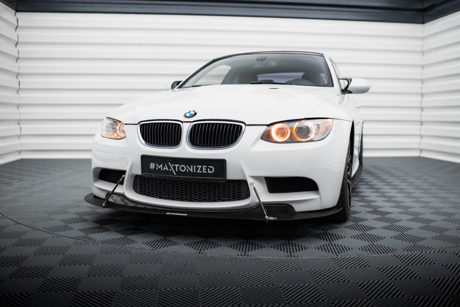 Maxton Design Frontsplitter für BMW M3 E92 E93 – Schwarz glänzend – BM-3-92-M-FD2G+CNCA – BM-3-92-M-FD2G+CNCA