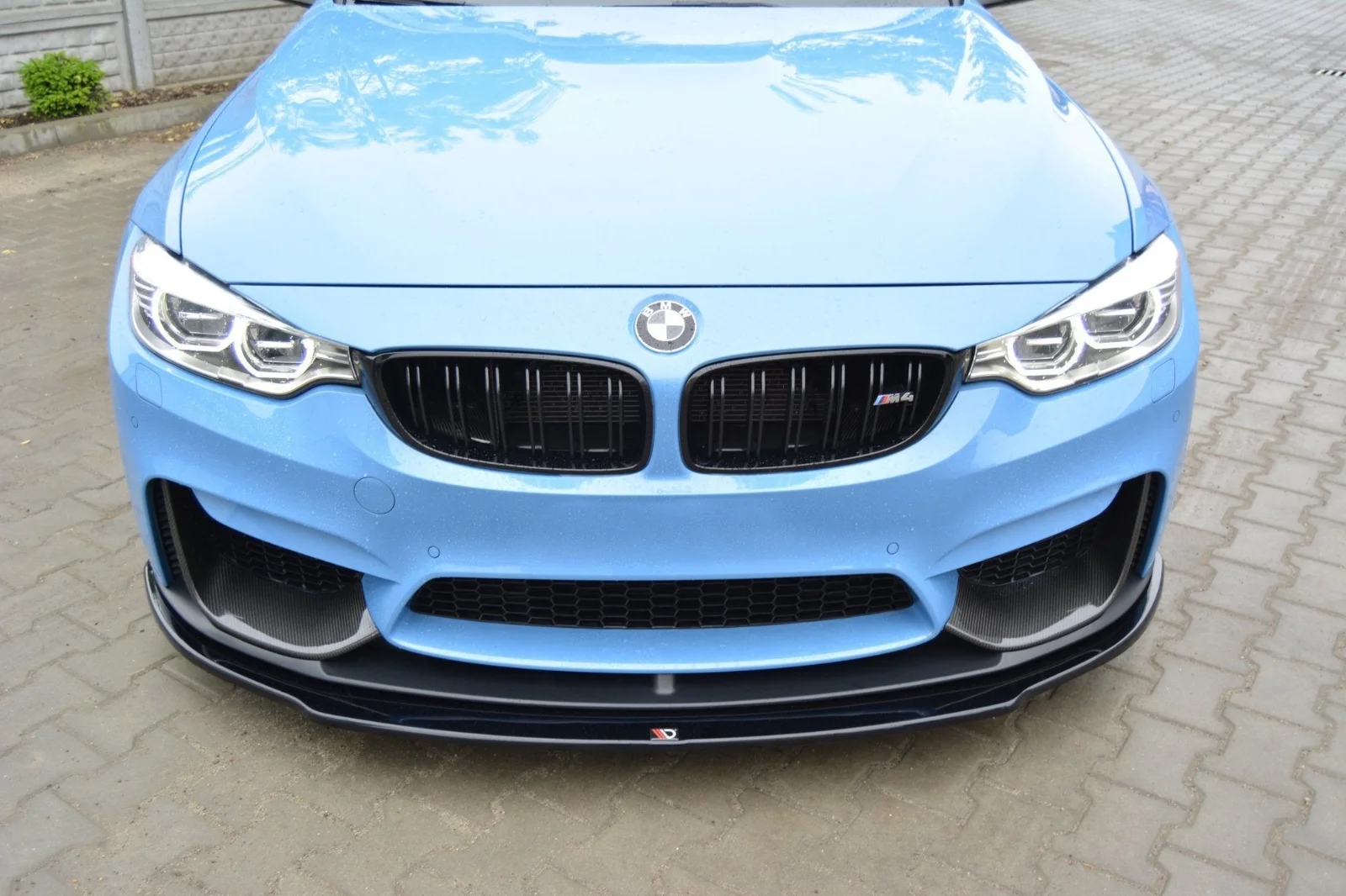 Maxton Design Frontsplitter für BMW M4 F82 M-performance – Schwarz glänzend