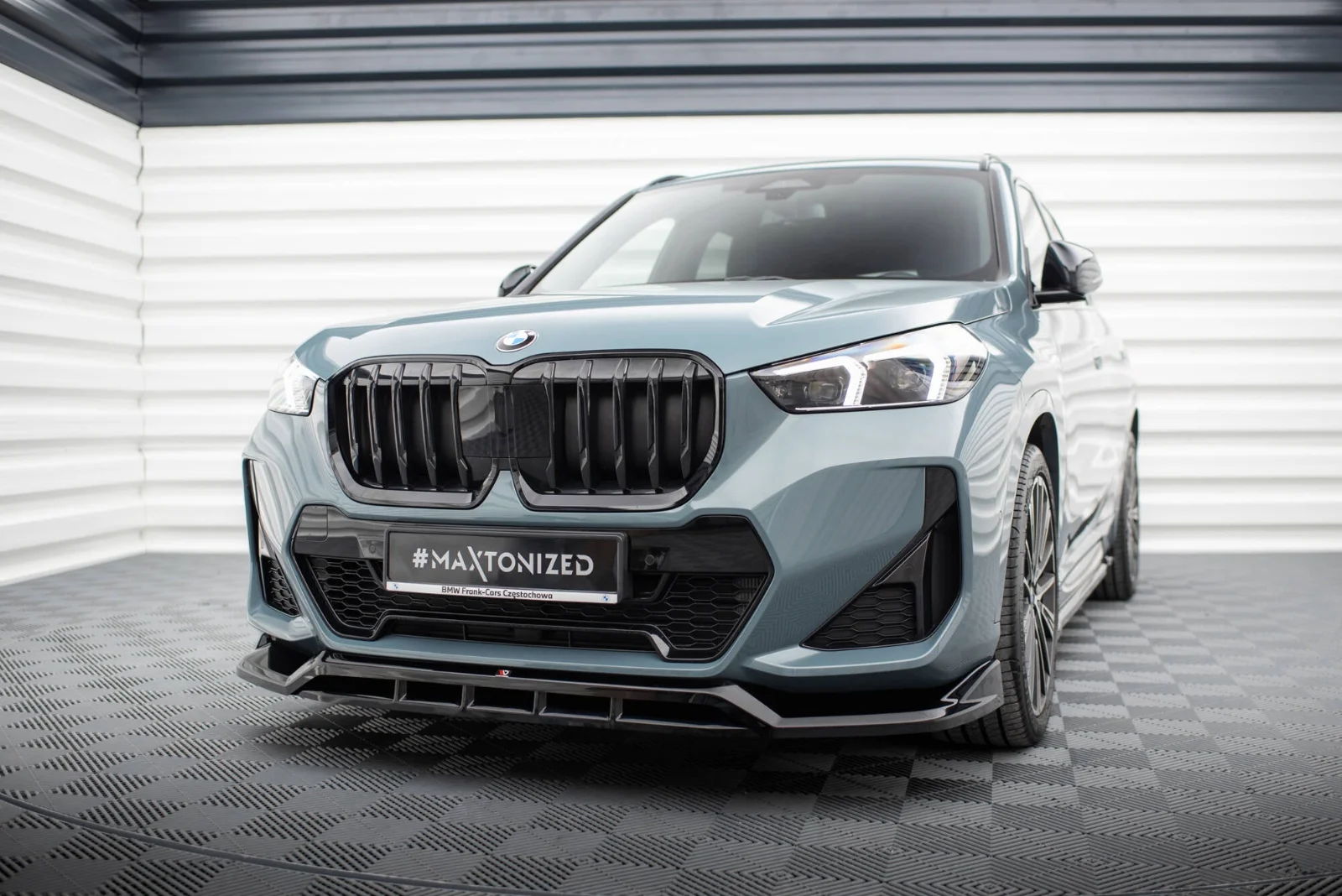 Maxton Design Frontsplitter für BMW X1 M-Paket U11 – Schwarz glänzend