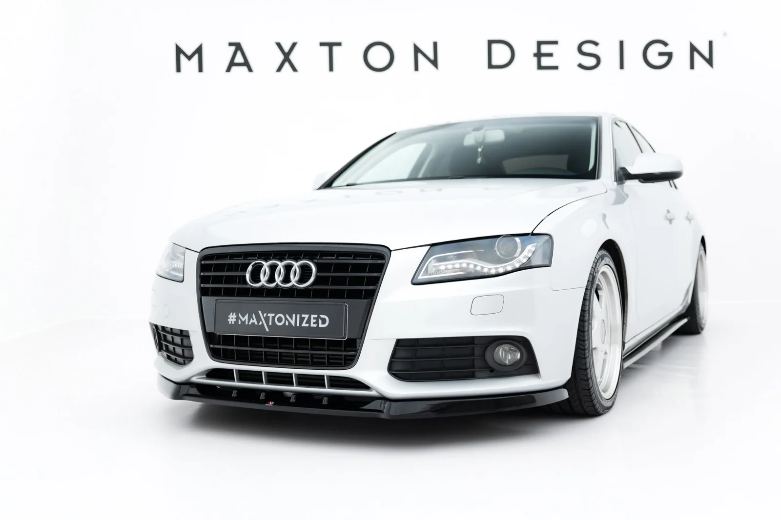 Maxton Design Frontsplitter V.1 für Audi A4 B8 – Schwarz glänzend