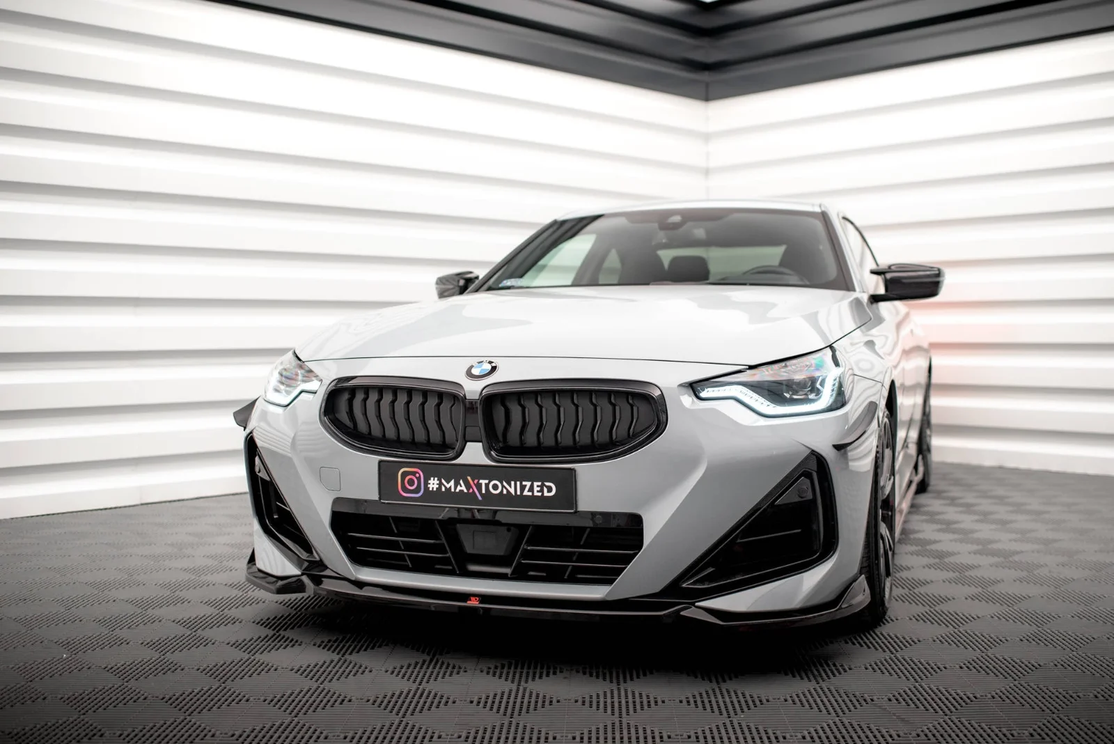 Maxton Frontsplitter V.1 für BMW 2er M-Paket M240i G42 – Schwarz glänzend