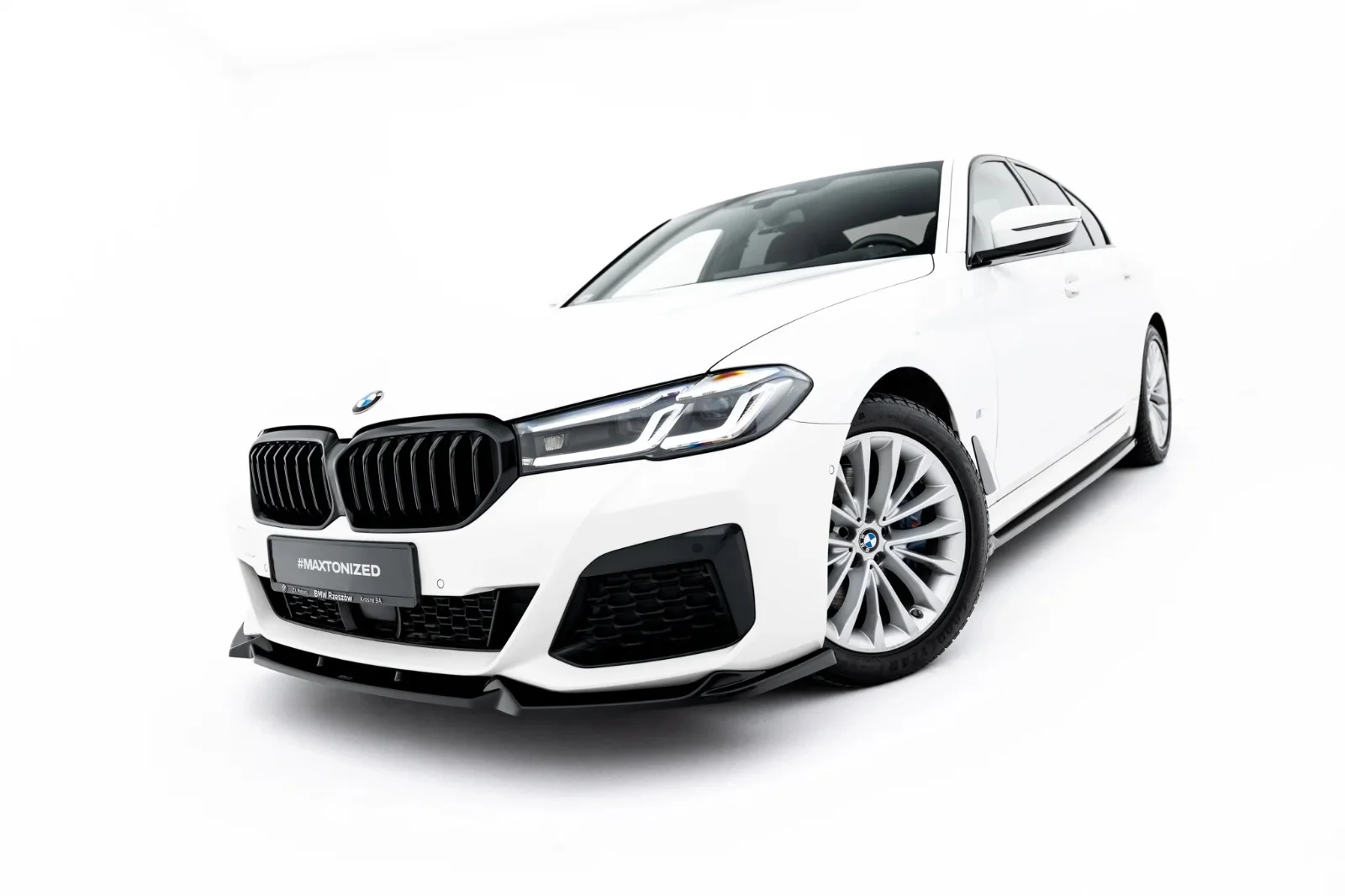 Maxton Frontsplitter V.1 BMW 5er M-Paket M550i G30 G31 FL – Schwarz glänzend