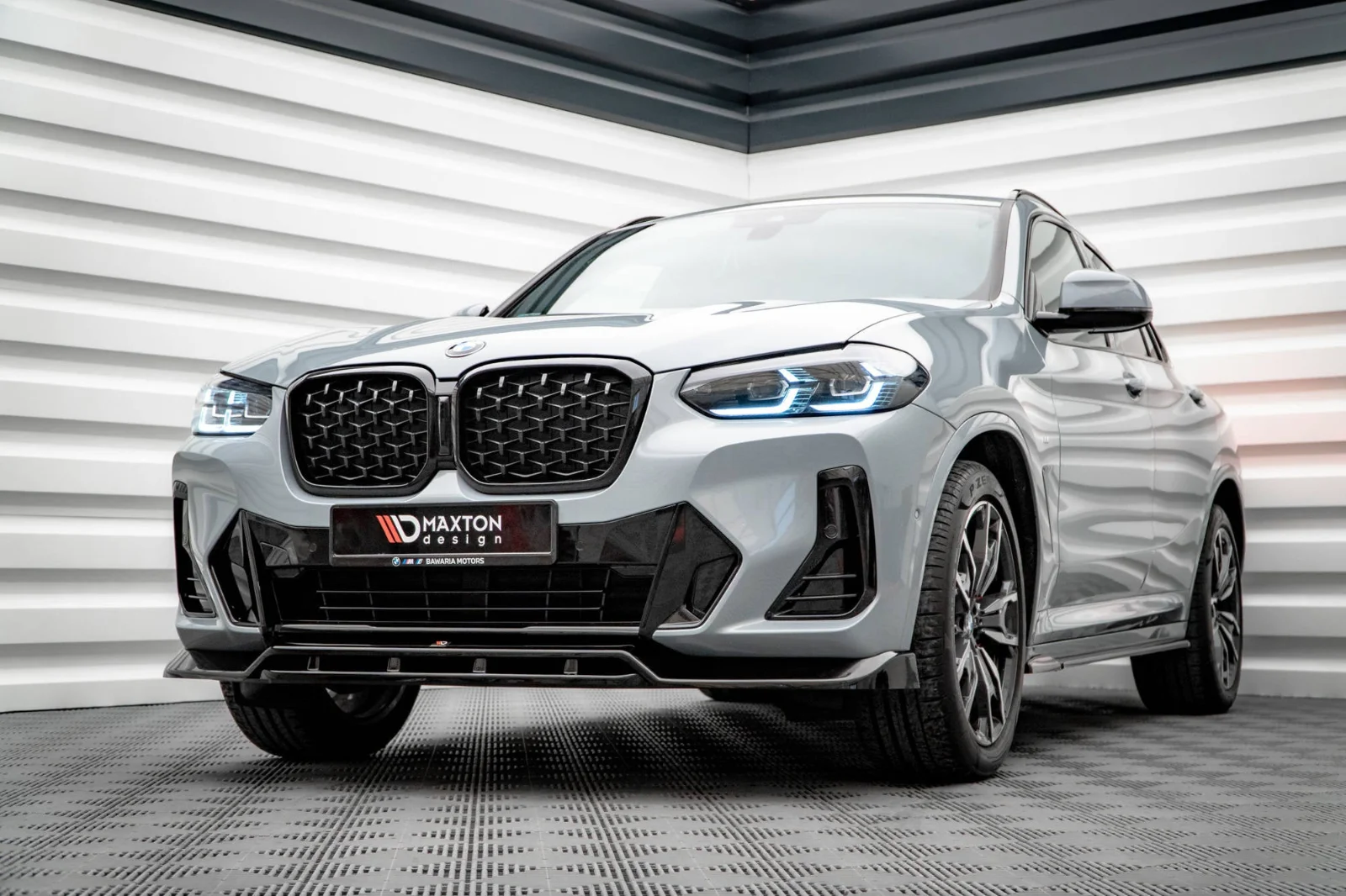 Maxton Design Frontsplitter V.1 für BMW X4 M-Paket G02 FL – Schwarz glänzend