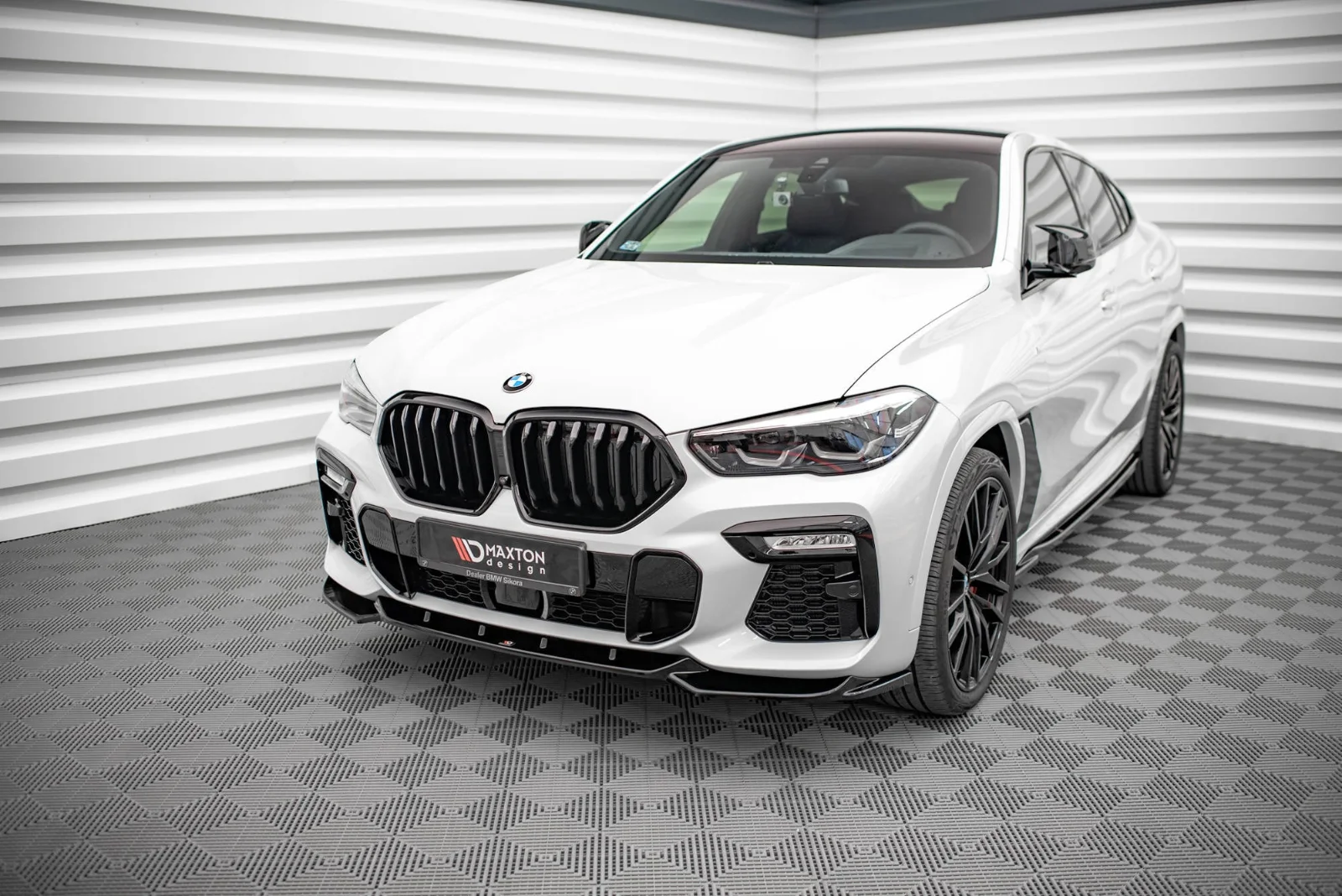 Maxton Design Frontsplitter V.1 für BMW X6 M-Paket G06 – Schwarz glänzend