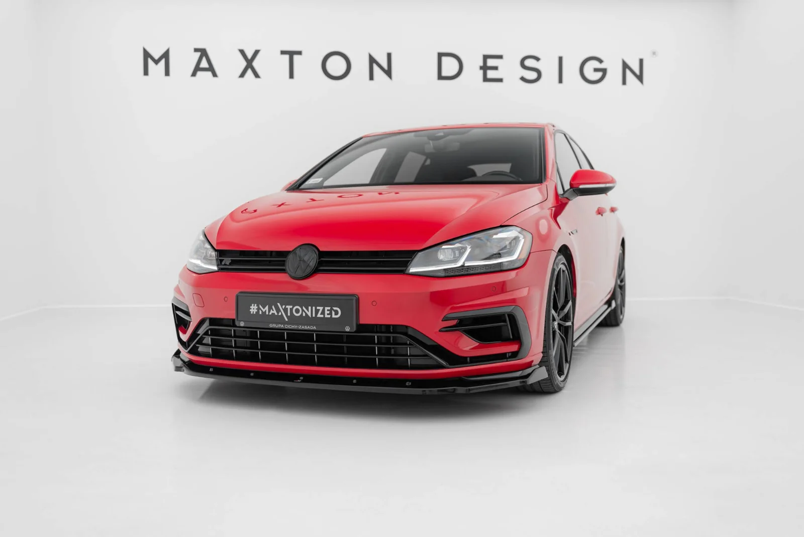 Maxton Design Frontsplitter V.1 für VW Golf 7 R R-Line FL – Schwarz glänzend – VW-GO-7F-R-FD1G