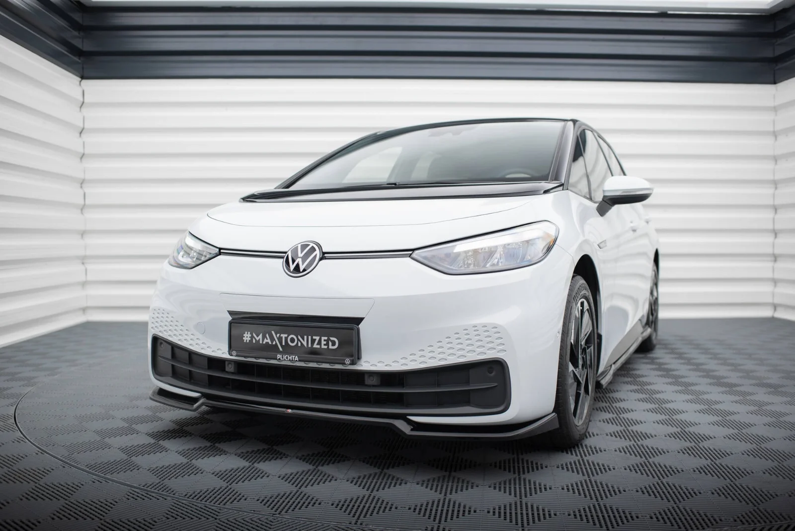 Maxton Design Frontsplitter V.1 für VW ID.3 Mk1 – Schwarz glänzend