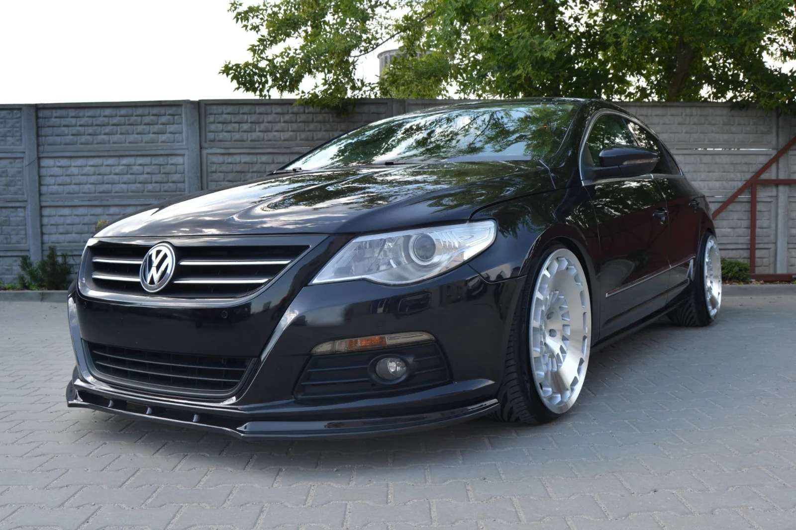 Maxton Frontsplitter V.1 VW Passat CC, Standardowy Zderzak – Schwarz glänzend