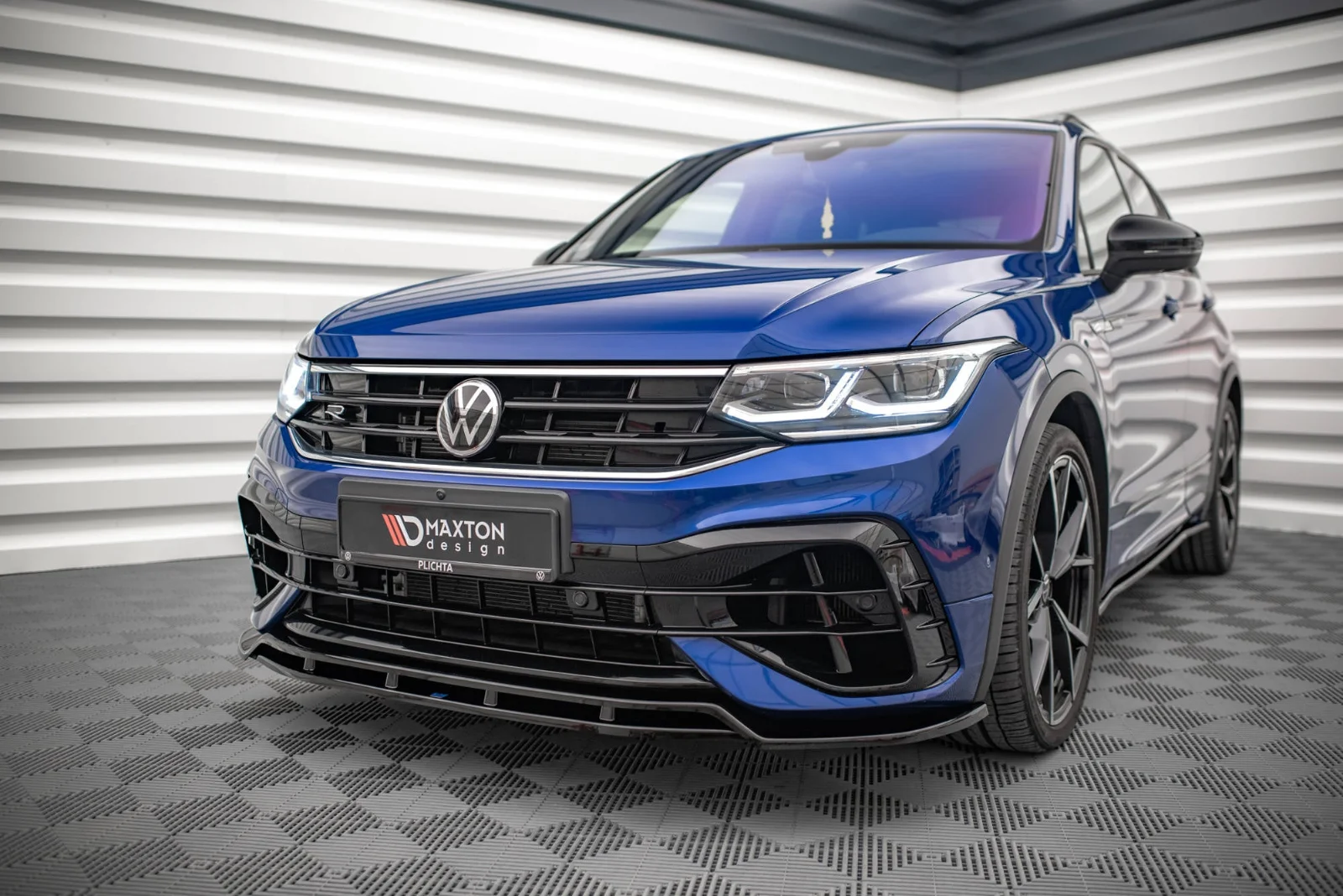 Maxton Frontsplitter V.1 für VW Tiguan R R-Line Mk2 FL – Schwarz glänzend