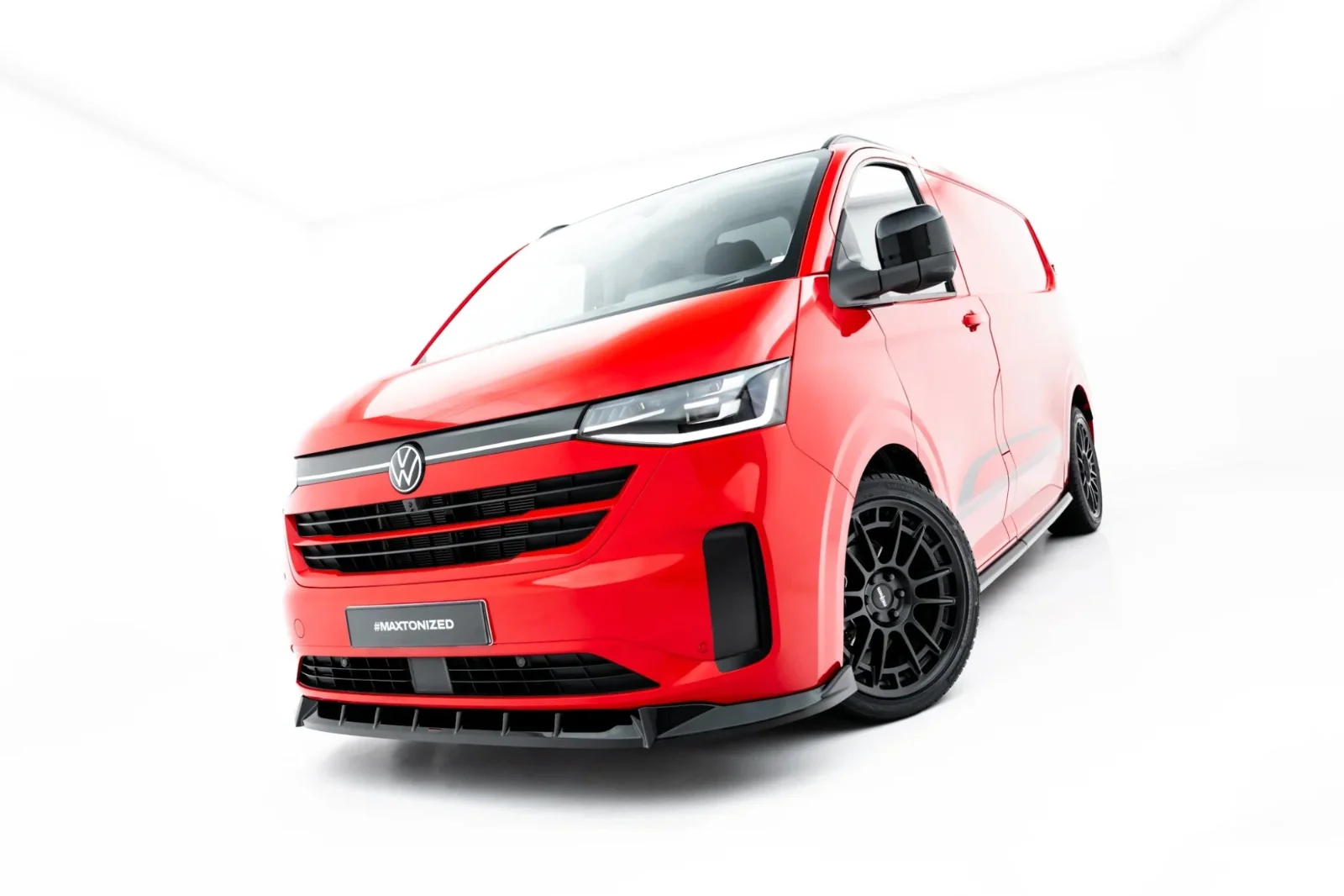 Maxton Design Frontsplitter V.1 für VW Transporter T7 – Schwarz glänzend