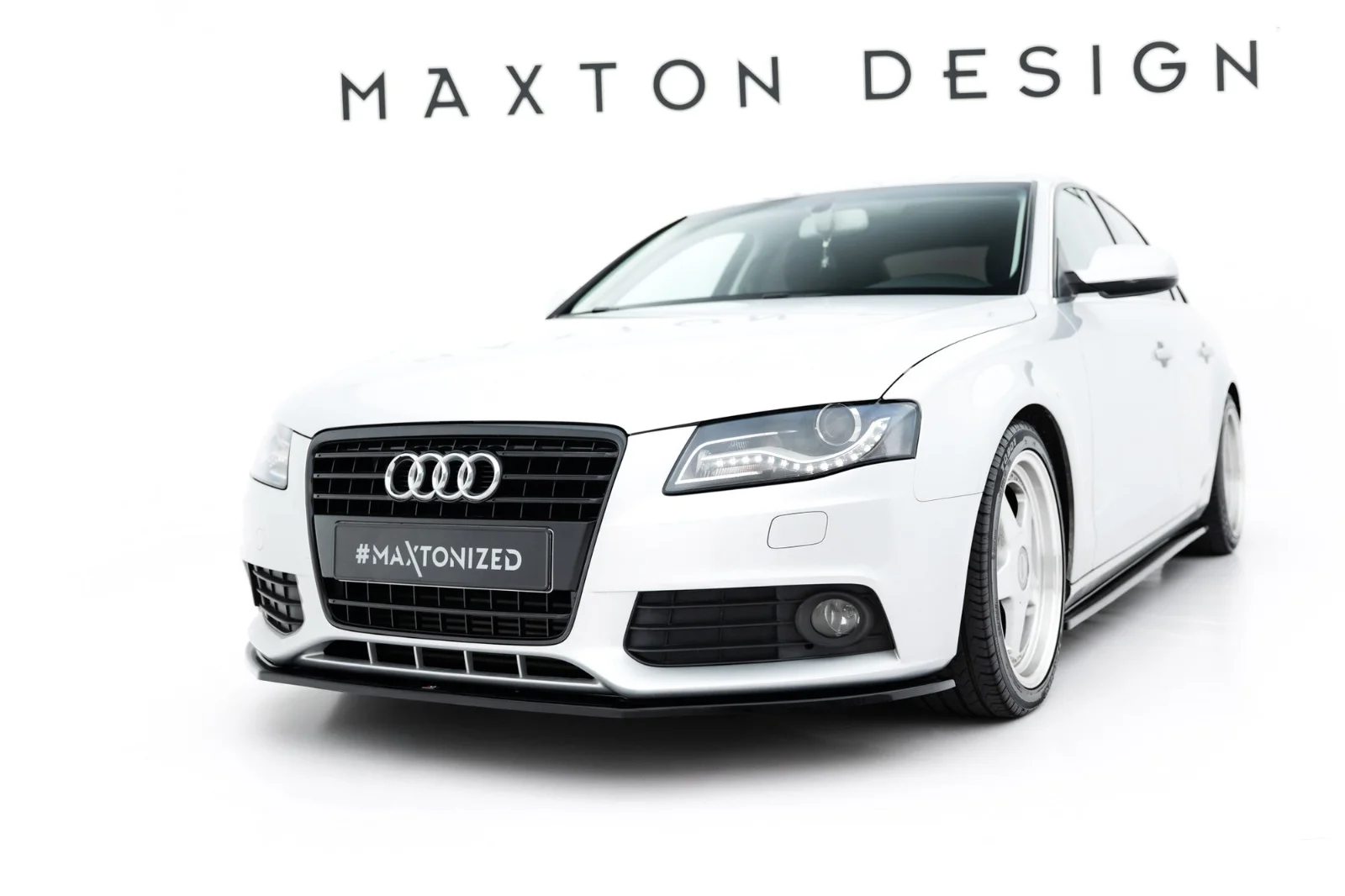 Maxton Design Frontsplitter V.2 für Audi A4 B8 – Schwarz glänzend